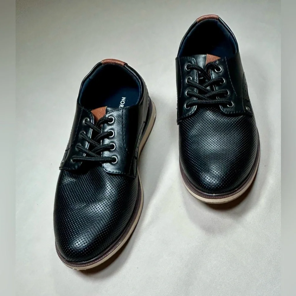 Nordstrom Kids Dorian Dress Oxford Design Shoe Black and Tan Lace Up Size 1 M